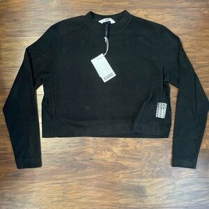 NWT Rains Women’s Cropped Sweatshirt Size L